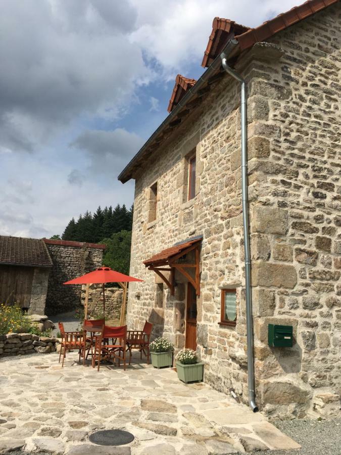 Maison De Bois Royale Holiday home Royere-de-Vassiviere